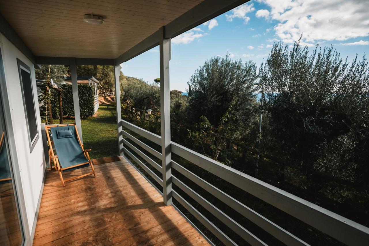 Agriturismo Rose Di Pietra Pietra Ligure Exteriör bild