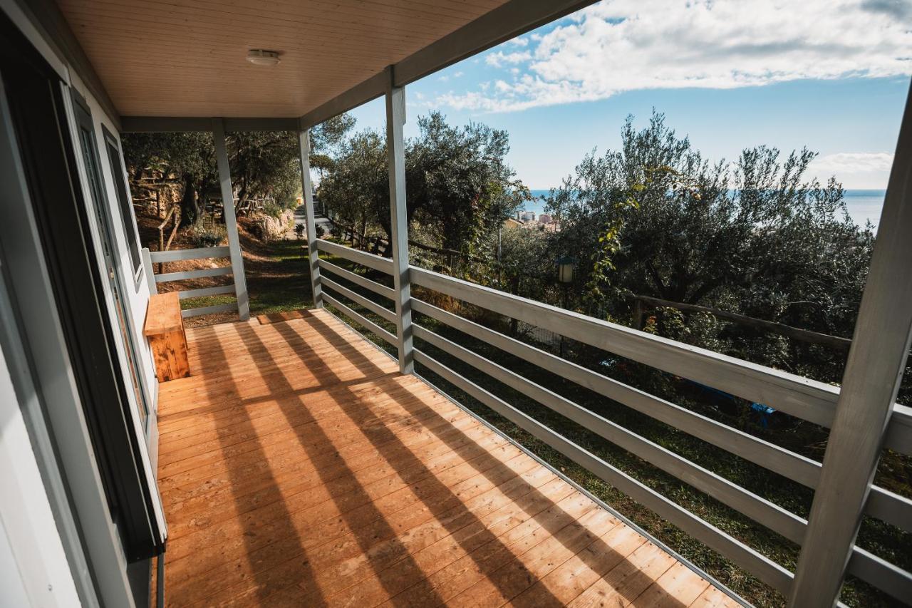 Agriturismo Rose Di Pietra Pietra Ligure Exteriör bild