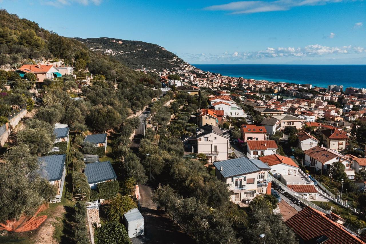 Agriturismo Rose Di Pietra Pietra Ligure Exteriör bild